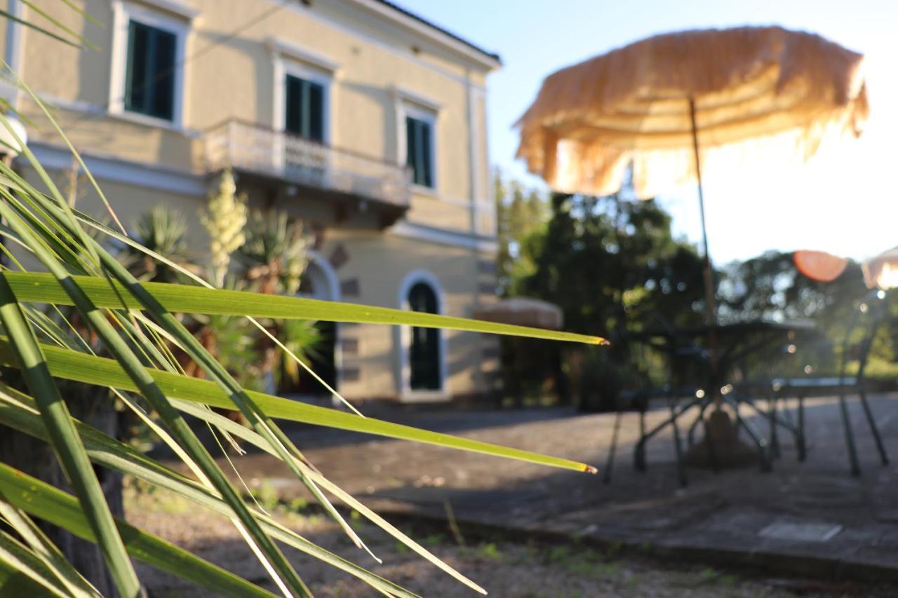Villa Teresa Porto Azzurro Buitenkant foto