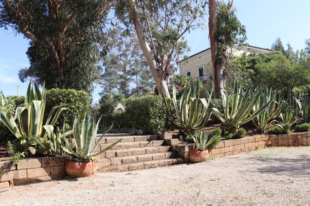 Villa Teresa Porto Azzurro Buitenkant foto