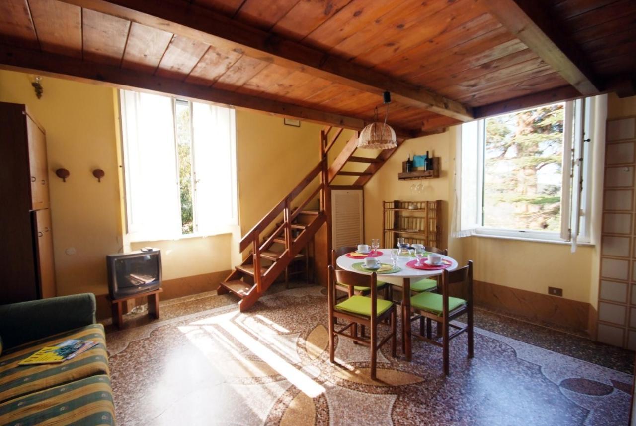 Villa Teresa Porto Azzurro Buitenkant foto