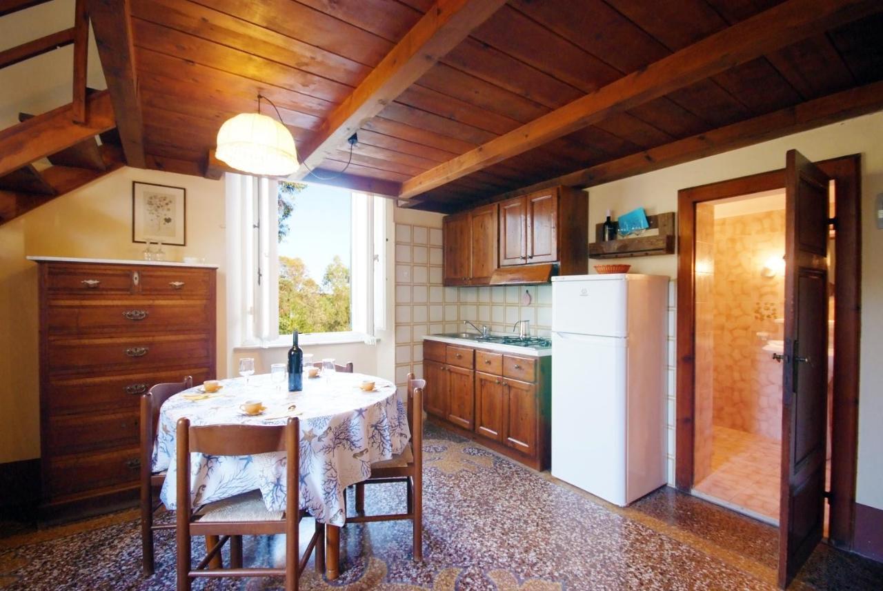 Villa Teresa Porto Azzurro Buitenkant foto