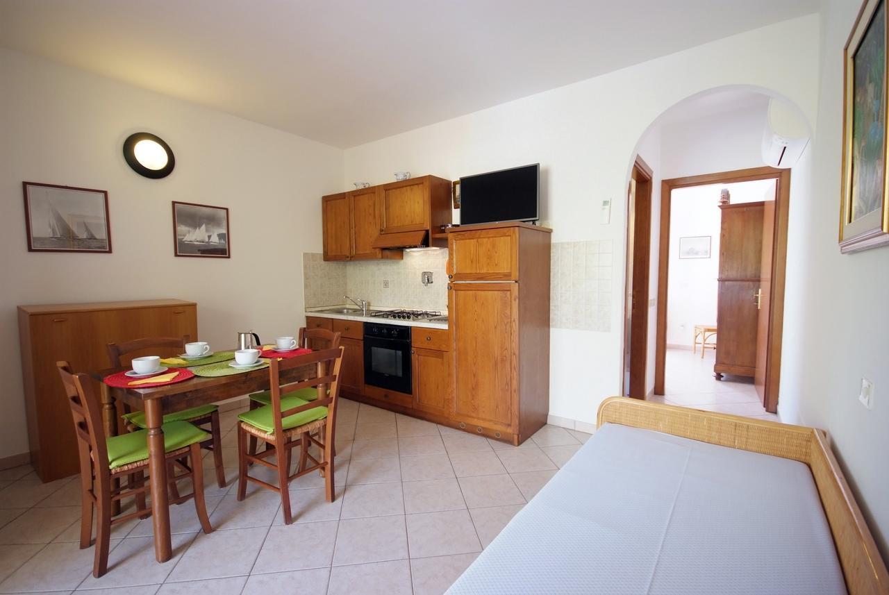 Villa Teresa Porto Azzurro Buitenkant foto