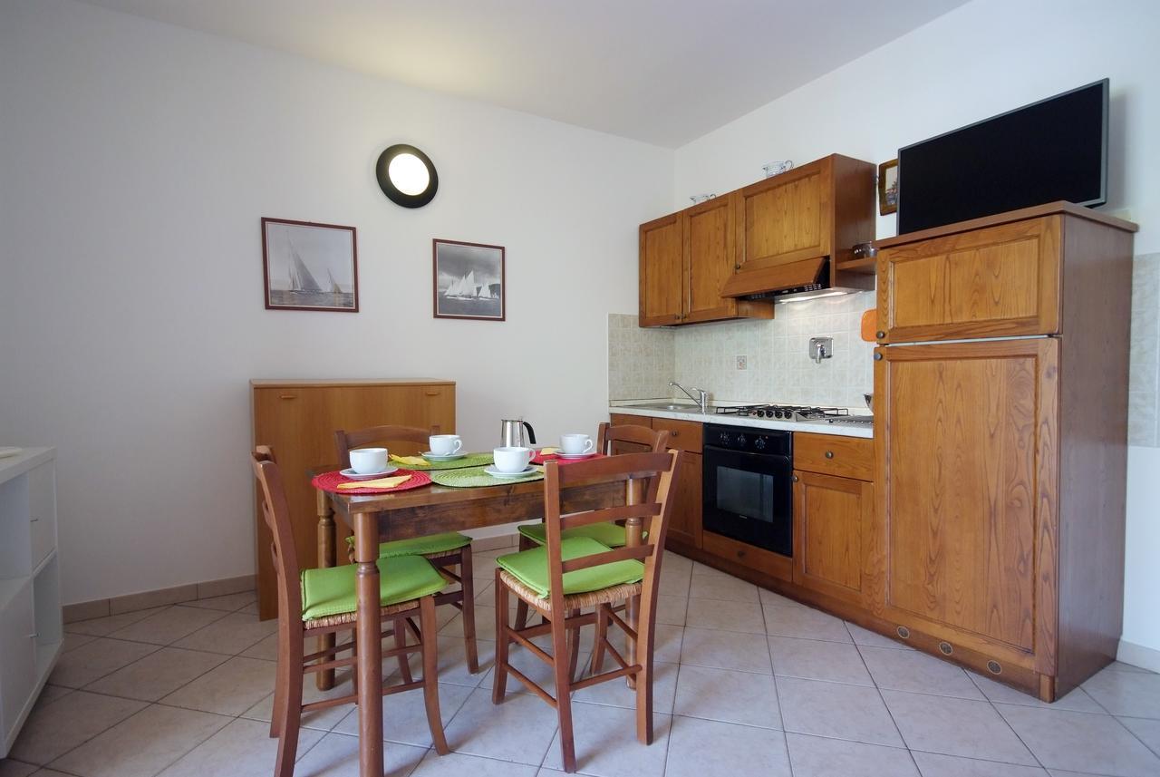 Villa Teresa Porto Azzurro Buitenkant foto