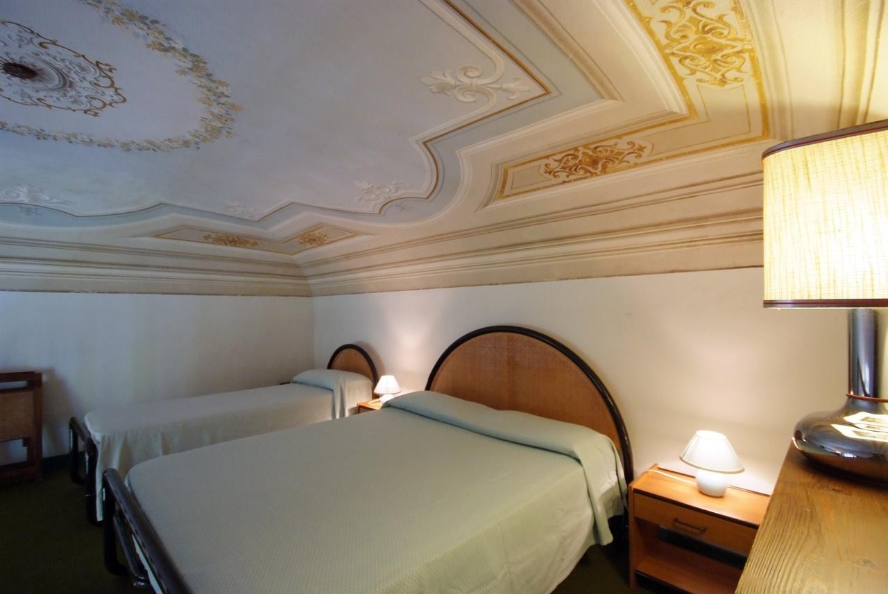 Villa Teresa Porto Azzurro Buitenkant foto